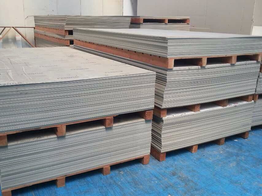 蘇州龍洲環(huán)保技術(shù)有限公司 專業(yè)PP代客加工與制品生產(chǎn)服務